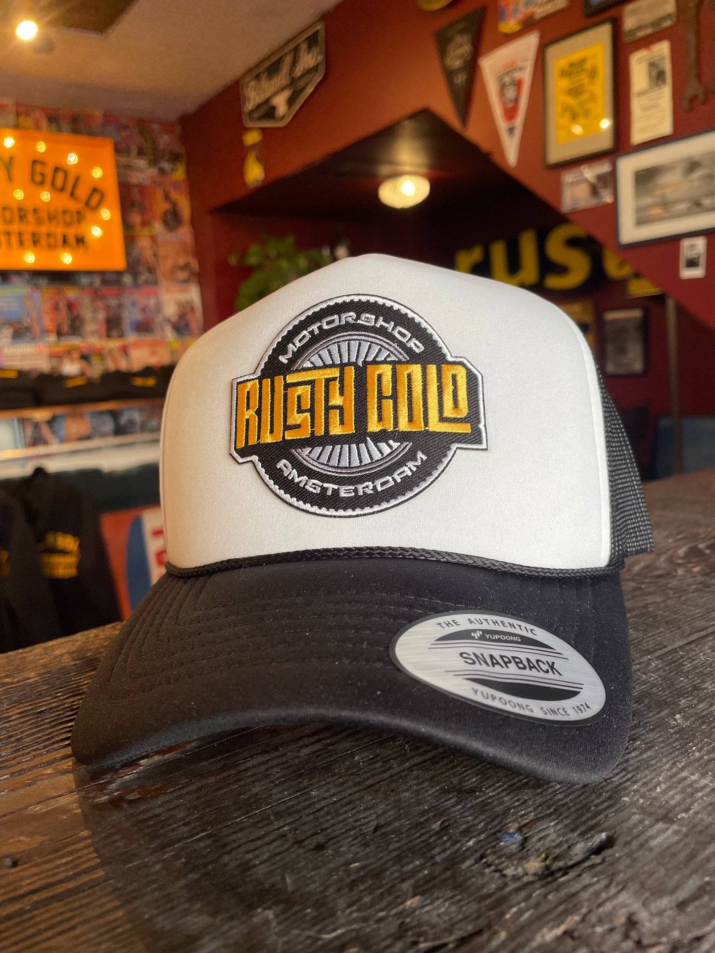 Rusty Gold Wheel Trucker