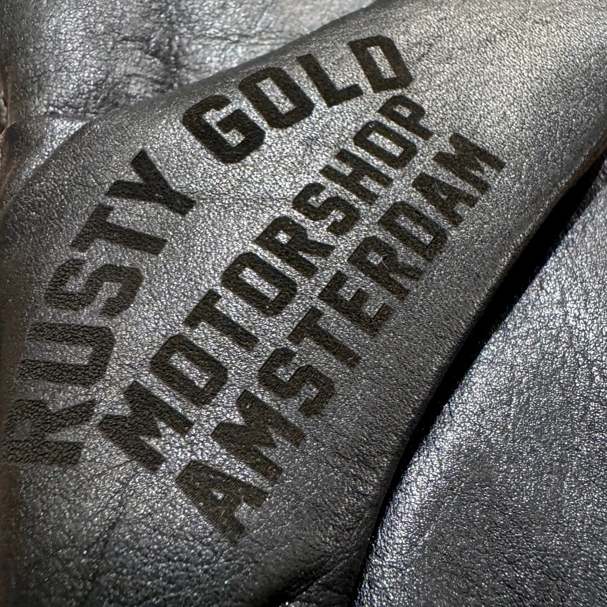 Rusty Gold Winter Tough Glove - Black