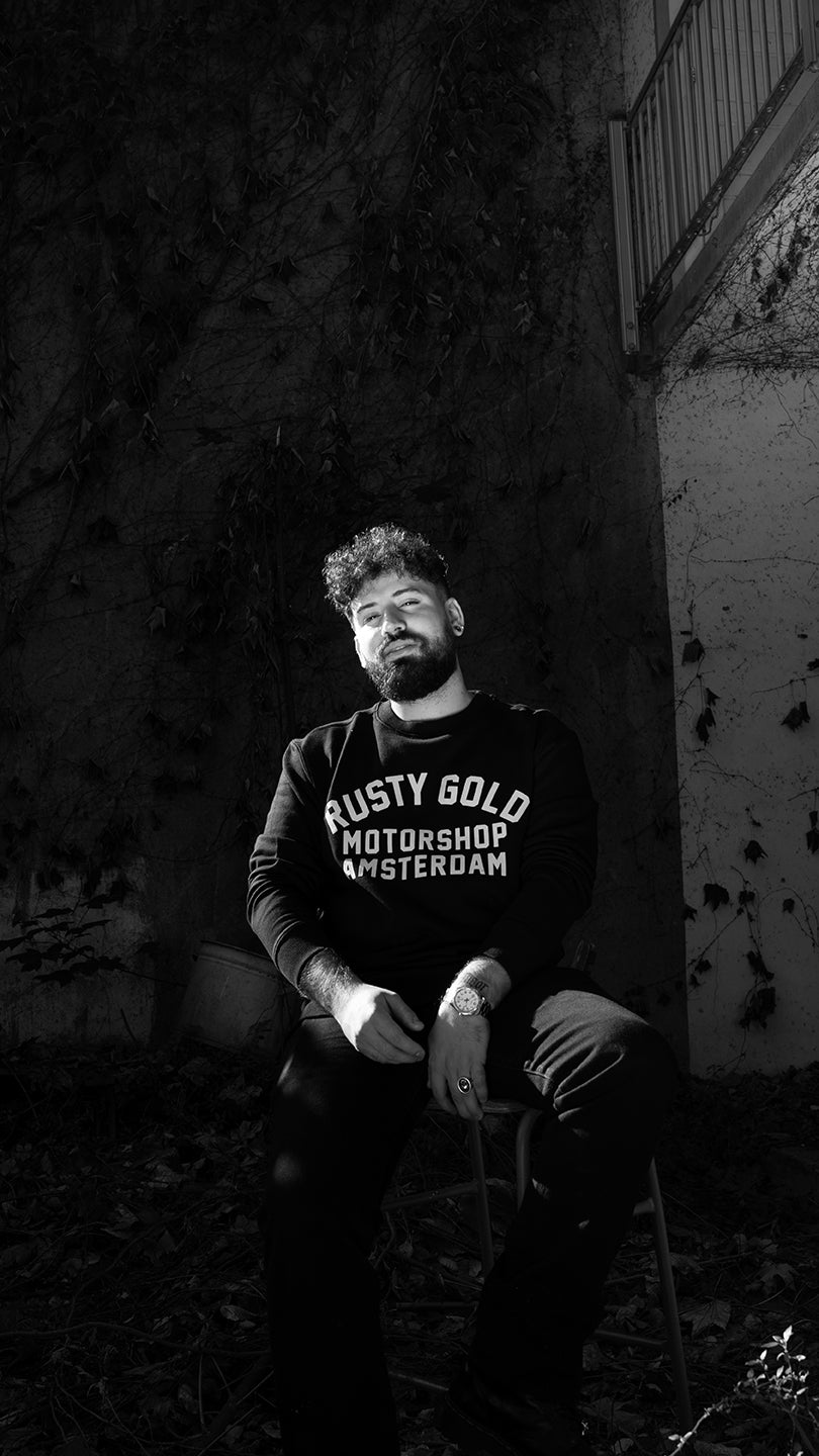 Rusty Race Sweater Black & Vintage White
