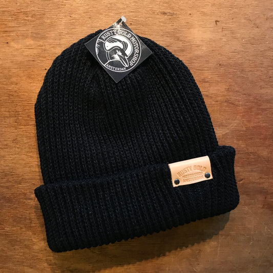 Rusty Gold Rib Beanie Black